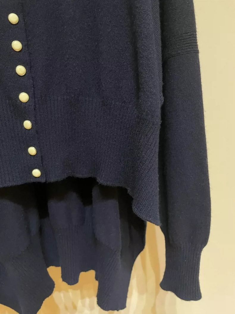 Louis Vuitton Irregular Design Knit Cardigan with Buttons- DMC Size US XS / EU 42 / 0 - 4 Thumbnail