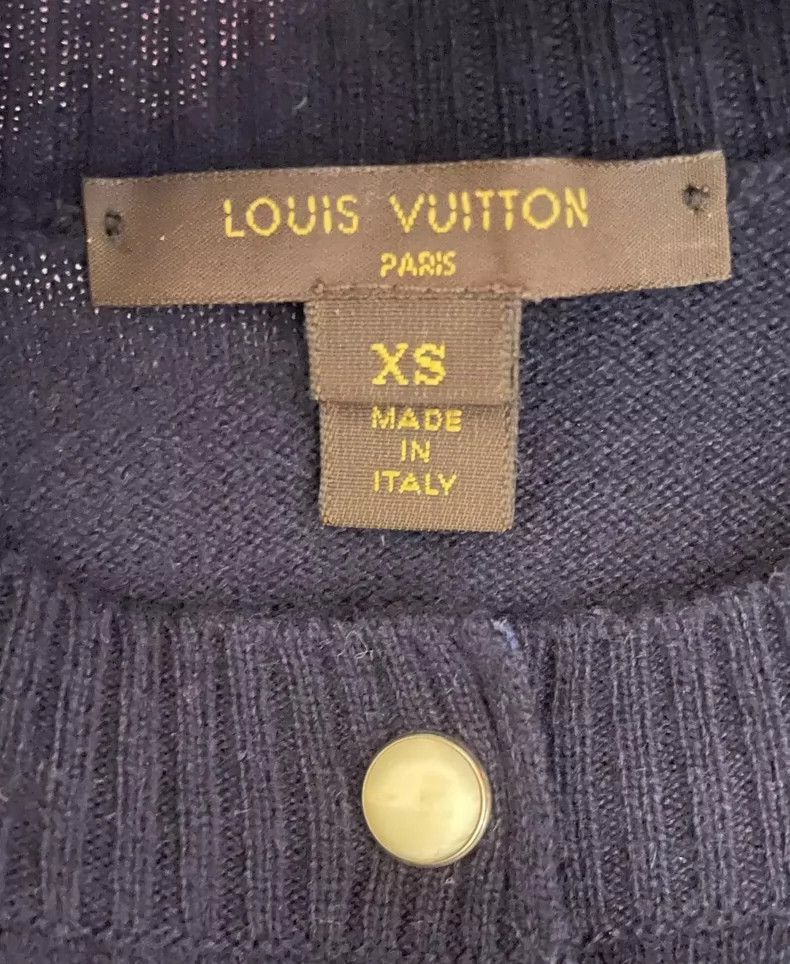 Louis Vuitton Irregular Design Knit Cardigan with Buttons- DMC Size US XS / EU 42 / 0 - 7 Thumbnail