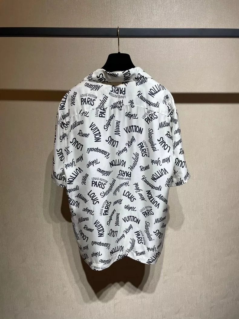 Louis Vuitton LV Letter Graffiti Silk Shirt Size S- DMC Size US S / EU 44-46 / 1 - 6 Thumbnail