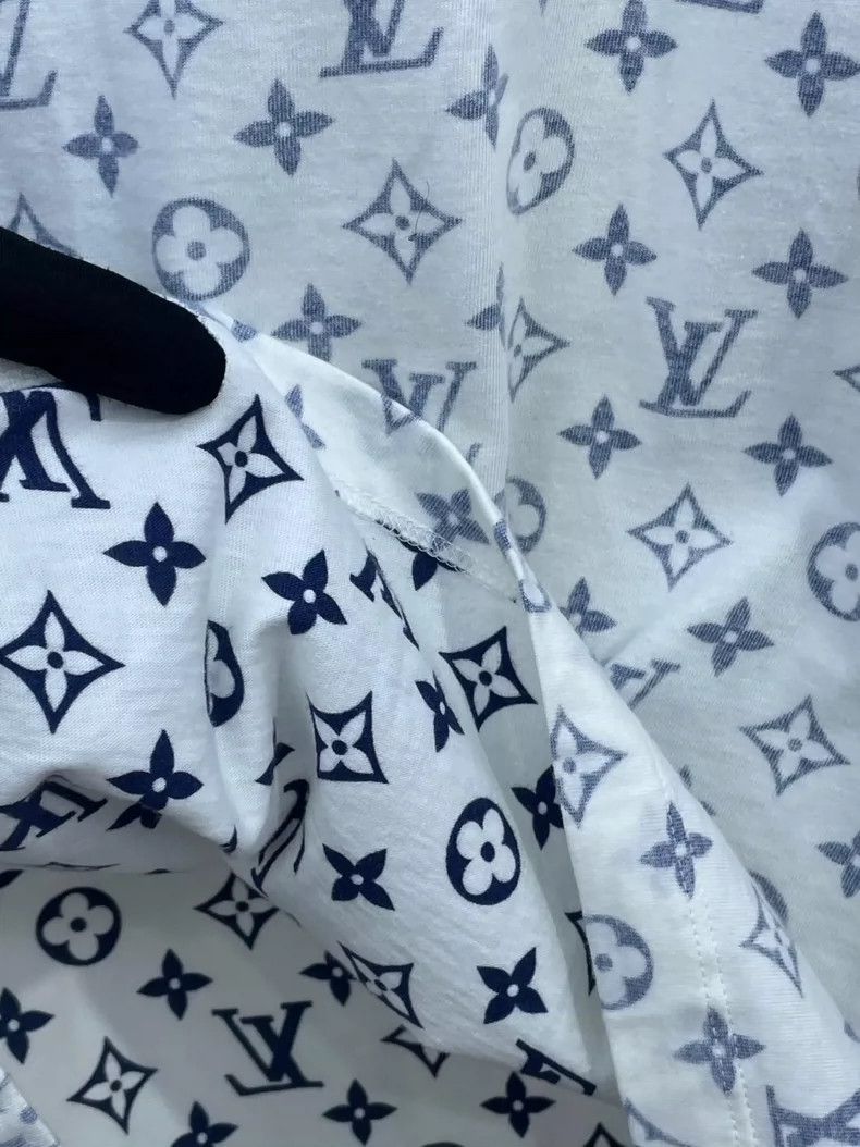 Louis Vuitton Louis Vuitton Chain Short Sleeve T-Shirt- DMC Size US S / EU 44-46 / 1 - 4 Thumbnail