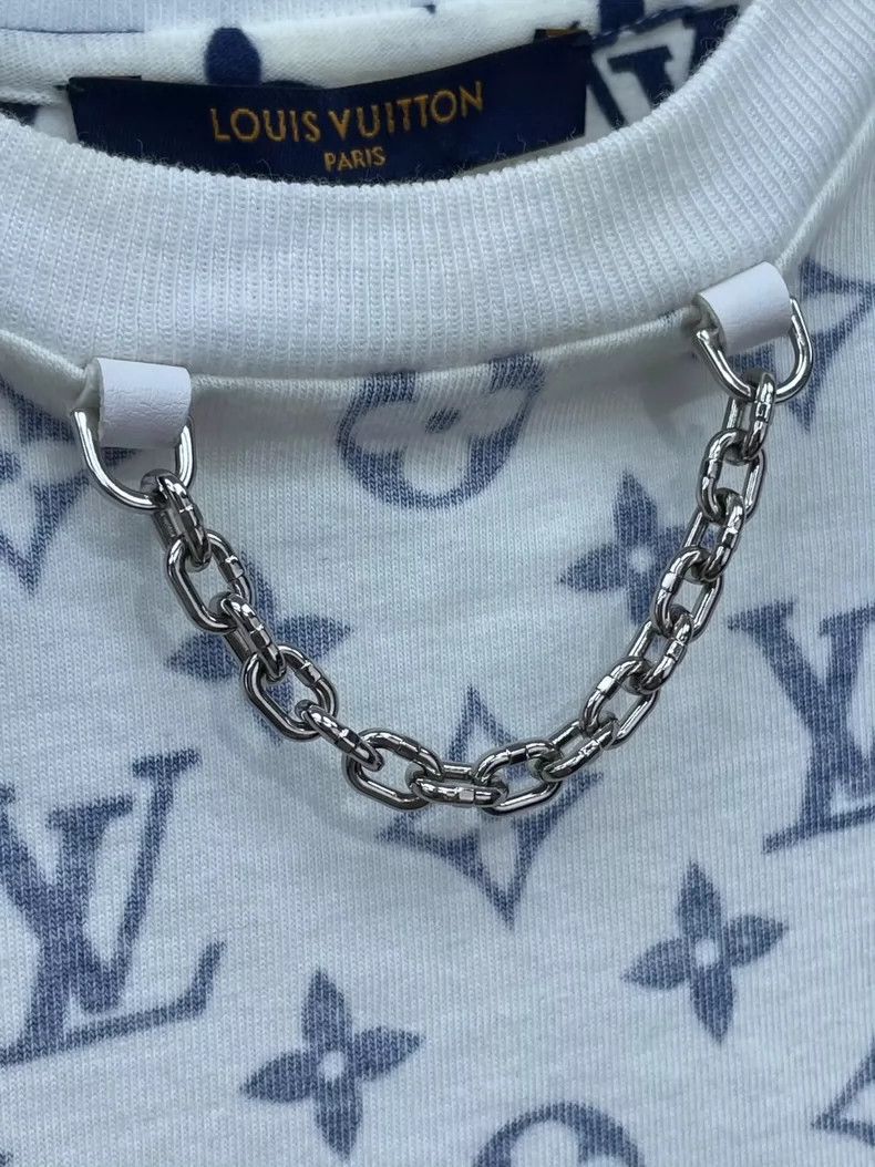 Louis Vuitton Louis Vuitton Chain Short Sleeve T-Shirt- DMC Size US S / EU 44-46 / 1 - 3 Thumbnail