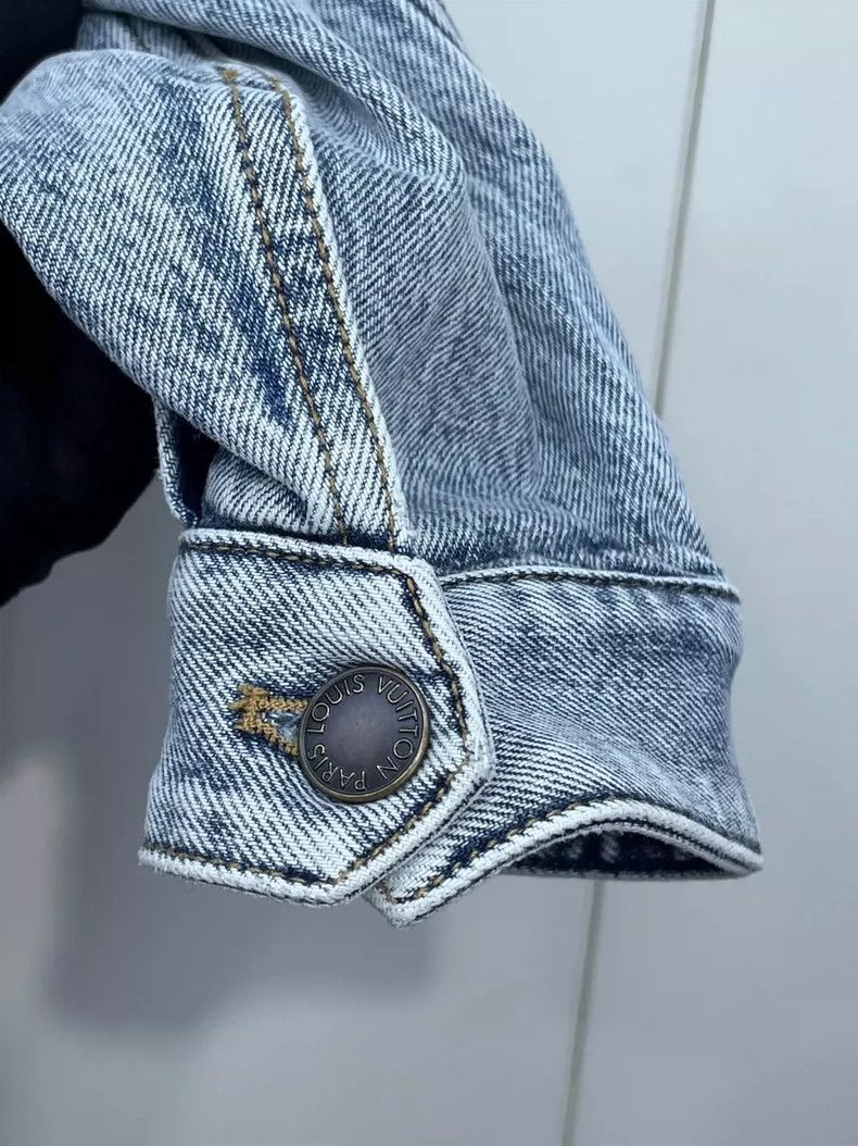 Louis Vuitton Louis Vuitton Denim Jacket with Velvet Collar- DMC Size US S / EU 44-46 / 1 - 4 Thumbnail