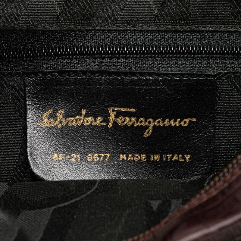 Salvatore Ferragamo Salvatore Ferragamo Salvatore Ferragamo Embossed Leather Vara Shoulder Bag Leather Crossbody Bag Size ONE SIZE - 9 Thumbnail