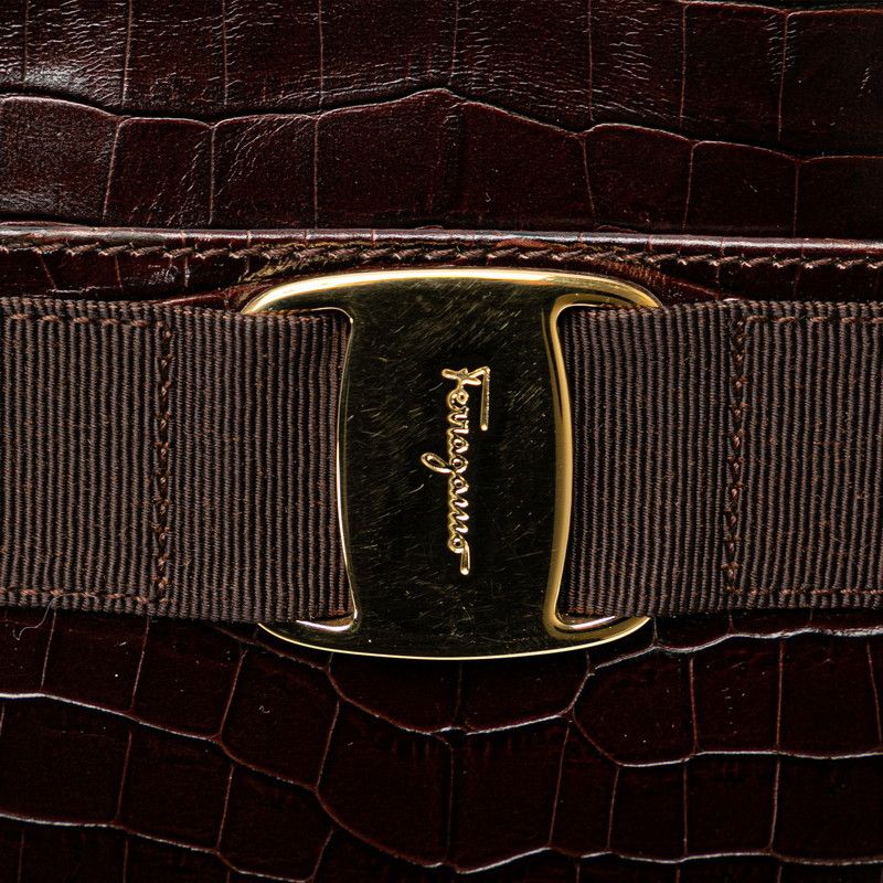 Salvatore Ferragamo Salvatore Ferragamo Salvatore Ferragamo Embossed Leather Vara Shoulder Bag Leather Crossbody Bag Size ONE SIZE - 8 Thumbnail
