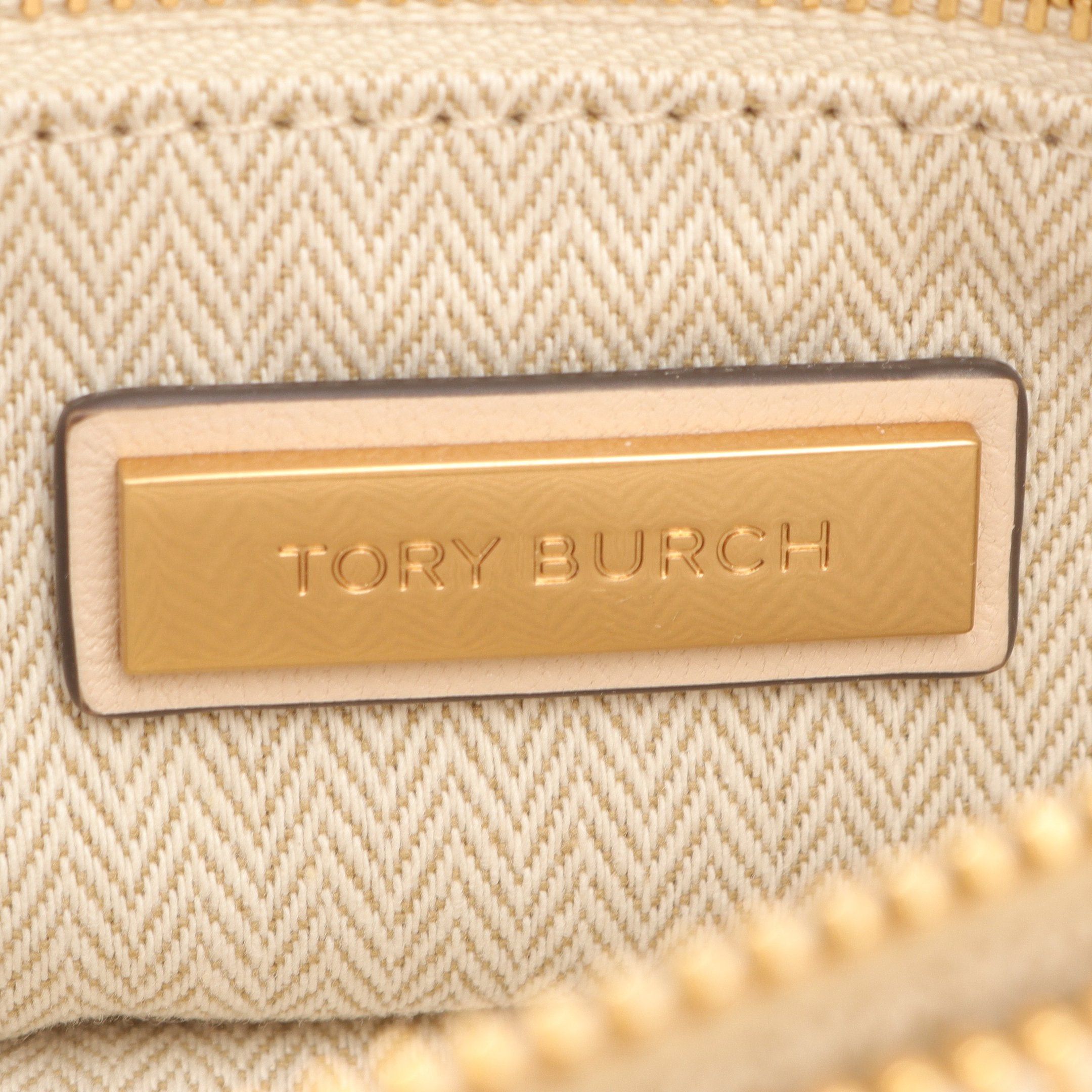 Tory Burch Tory Burch Kira Chevron Convertible Double Chain Shoulder Bag Leather Ivory Size ONE SIZE - 4 Thumbnail