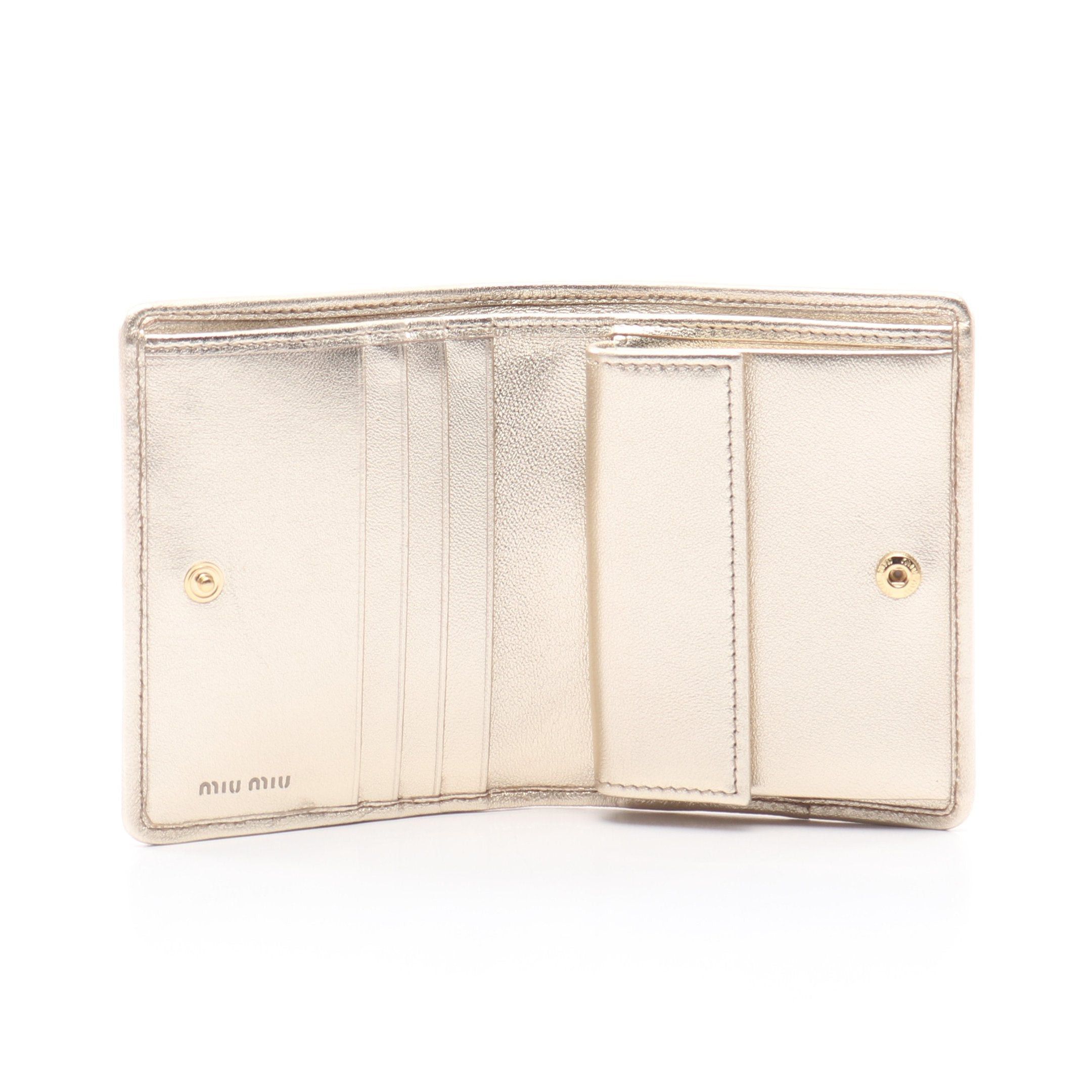 Miu Miu Miu Miu Matelasse Bi-Fold Wallet Leather Gold Size ONE SIZE - 3 Thumbnail