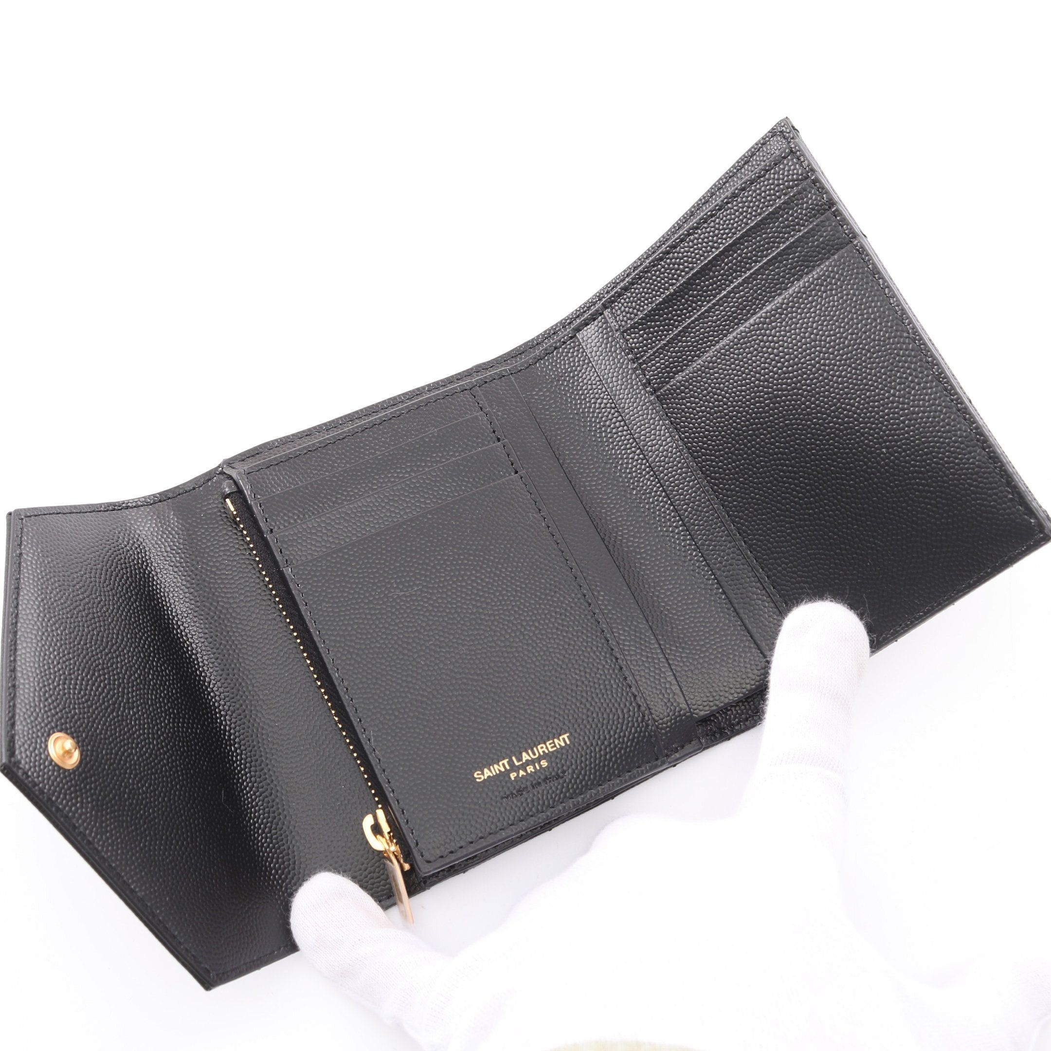 Yves Saint Laurent Yves Saint Laurent Monogram Saint Laurent Trifold Wallet Leather Black Size ONE SIZE - 3 Thumbnail