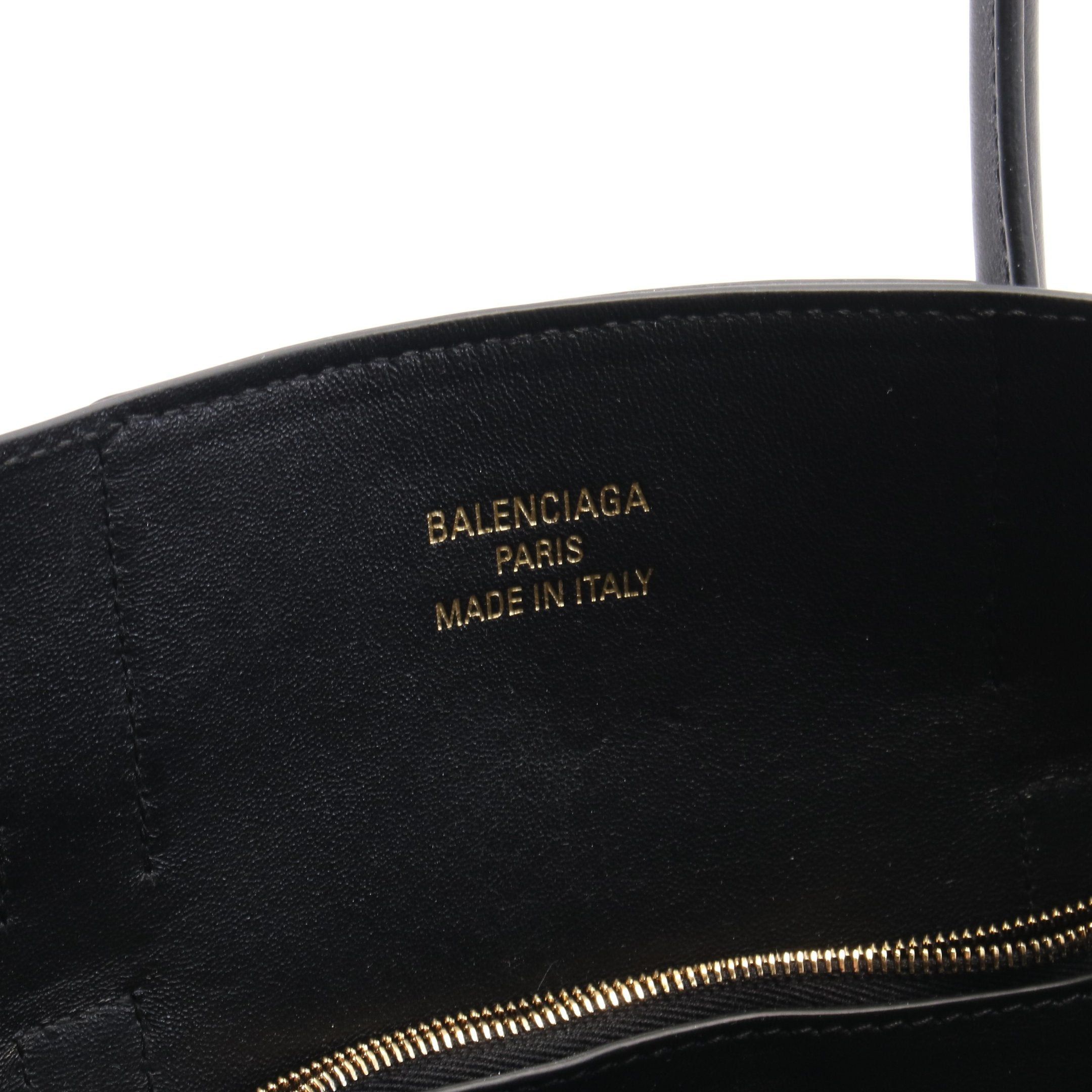 Balenciaga Balenciaga Bel Air Medium Carryall Handbag Tote Bag Leather Black Size ONE SIZE - 4 Thumbnail