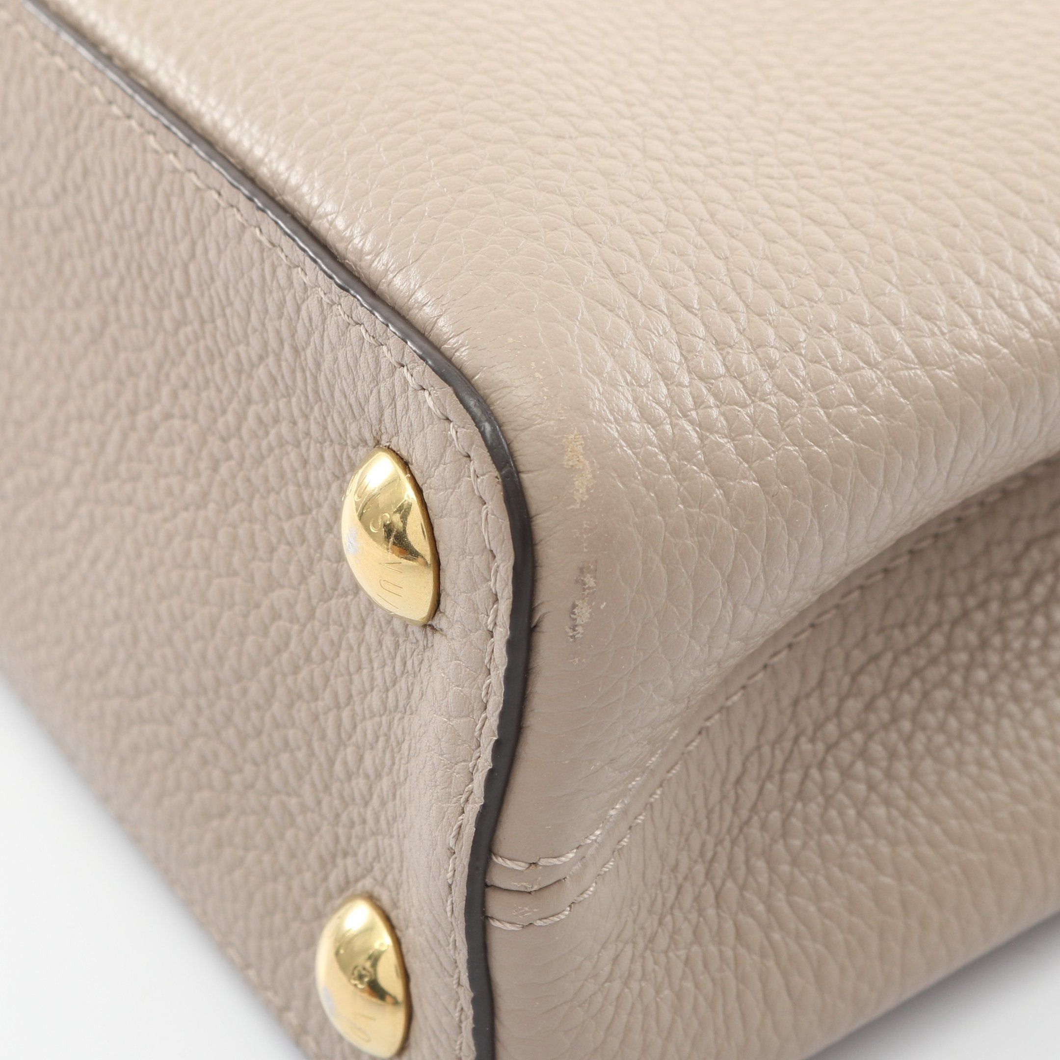Louis Vuitton Louis Vuitton Capucines Bb Carré Handbag Taurillon Leather Gray Beige Size ONE SIZE - 6 Thumbnail