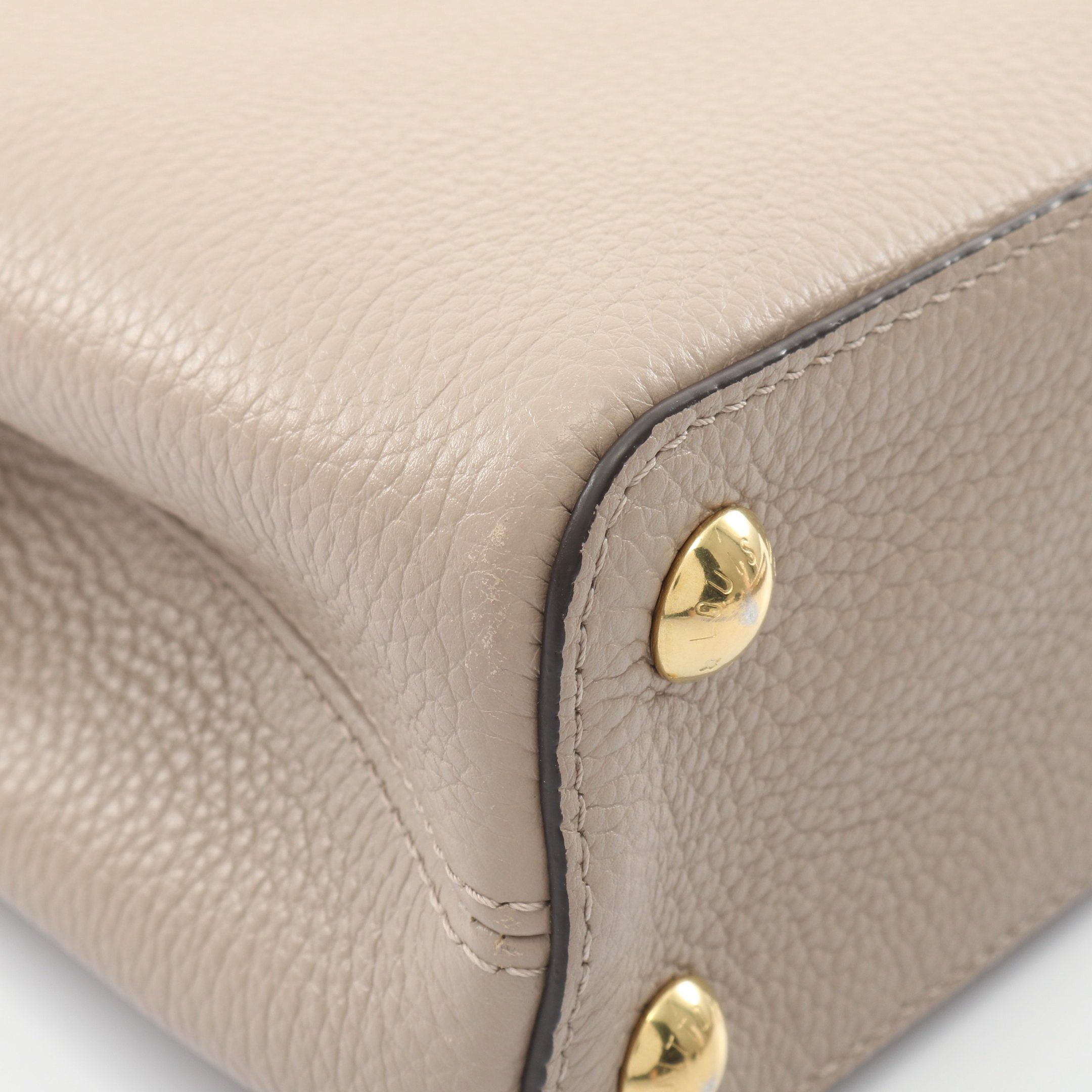 Louis Vuitton Louis Vuitton Capucines Bb Carré Handbag Taurillon Leather Gray Beige Size ONE SIZE - 5 Thumbnail