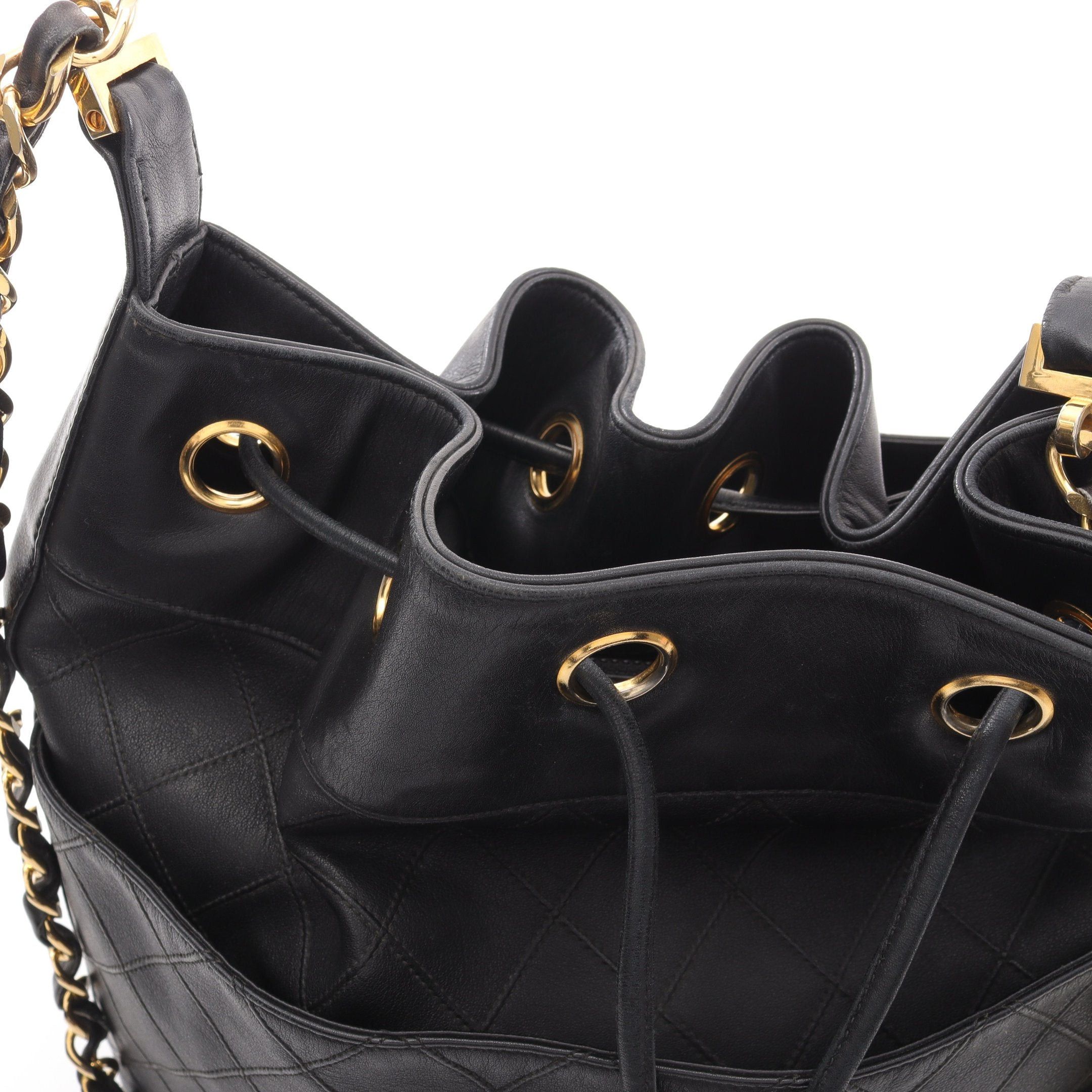 Chanel Chanel Bicolore Bucket Bag Purse Chain Shoulder Leather Black Gold Hardware With Pouch Size ONE SIZE - 8 Thumbnail