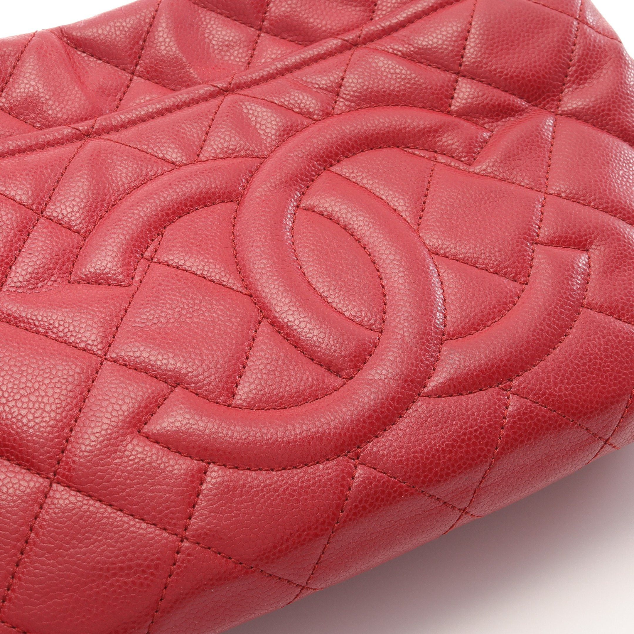 Chanel Chanel Matelasse Chain Shoulder Bag Tote Caviar Skin Red Silver Hardware Size ONE SIZE - 9 Thumbnail