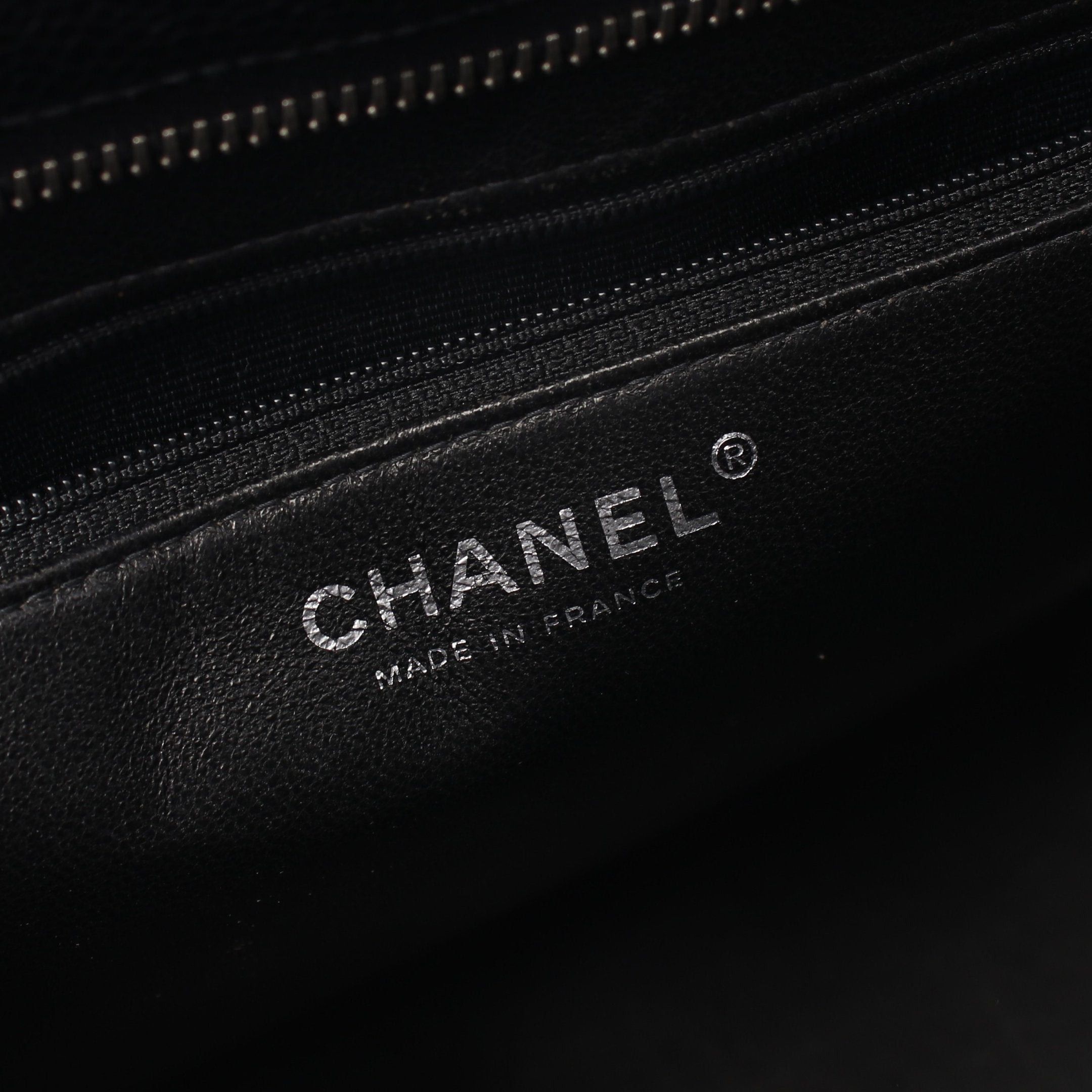 Chanel Chanel Reissue Tote Handbag Bag Caviar Skin Black Silver Hardware Size ONE SIZE - 4 Thumbnail