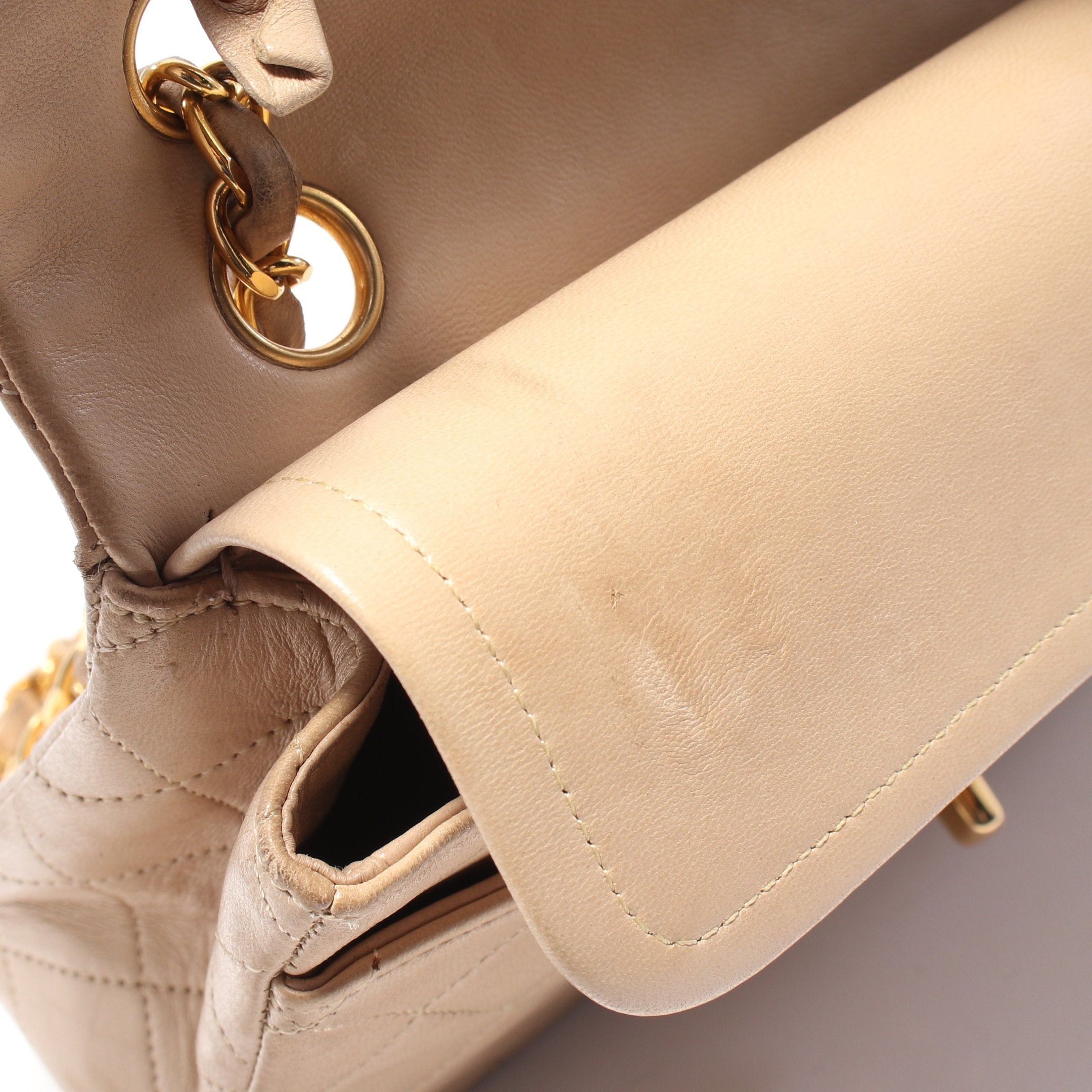 Chanel Chanel Matelasse Double Flap Chain Shoulder Bag Lambskin Beige Gold Hardware Size ONE SIZE - 10 Thumbnail