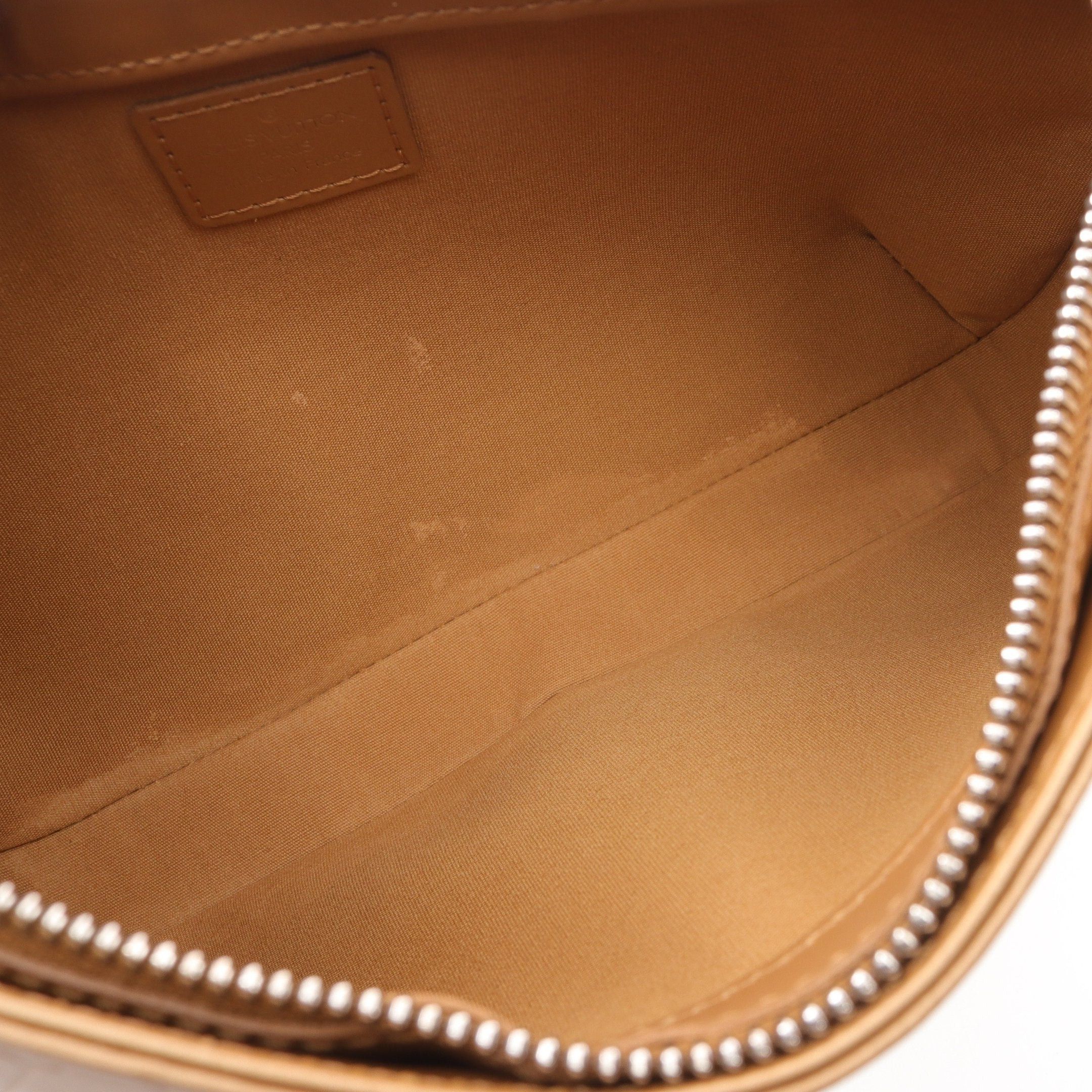 Louis Vuitton Louis Vuitton Fowler Monogram Mat Ambre Shoulder Bag Leather Gold Size ONE SIZE - 6 Thumbnail