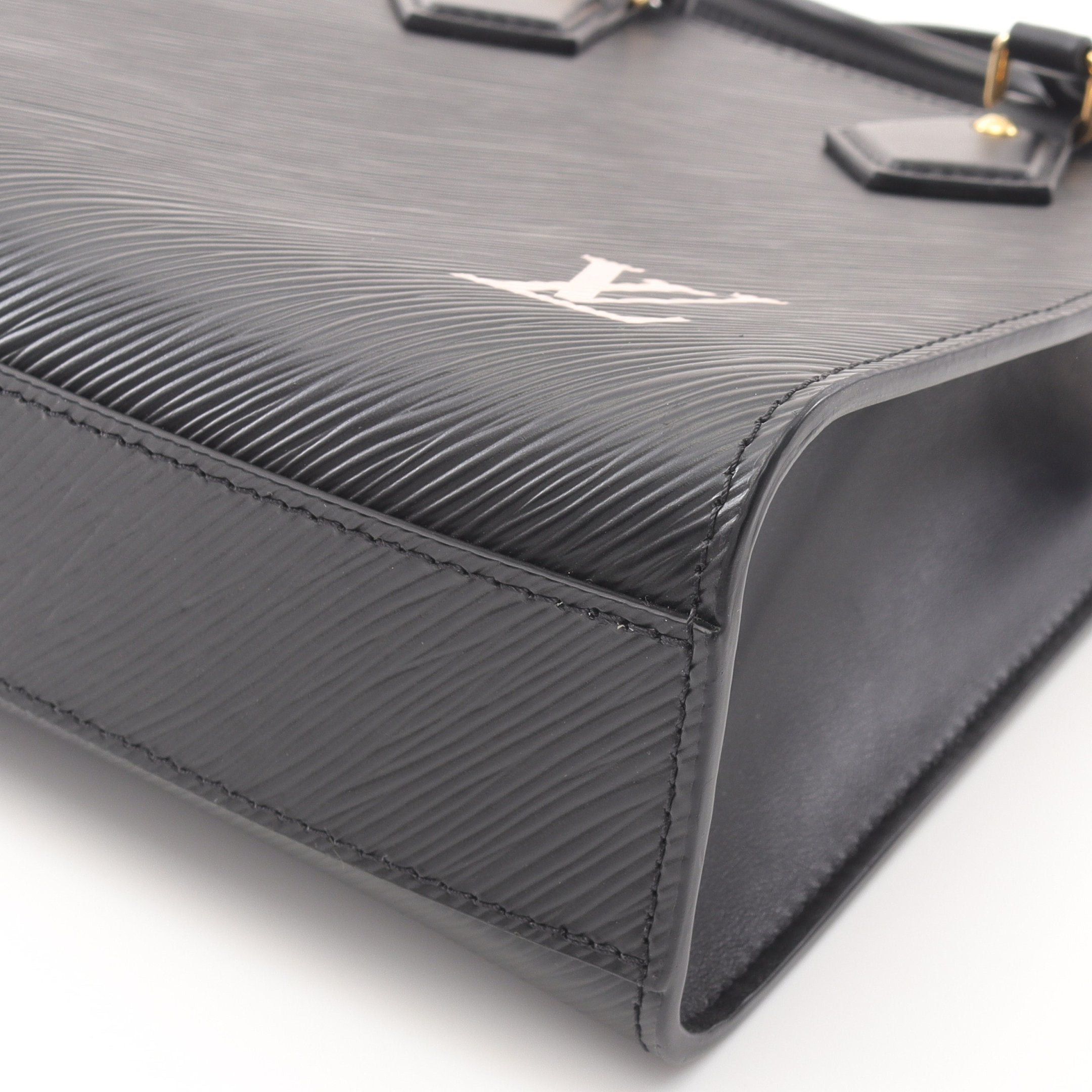 Louis Vuitton Louis Vuitton Sacpla Bb Epi Noir Handbag Leather Black Size ONE SIZE - 7 Thumbnail