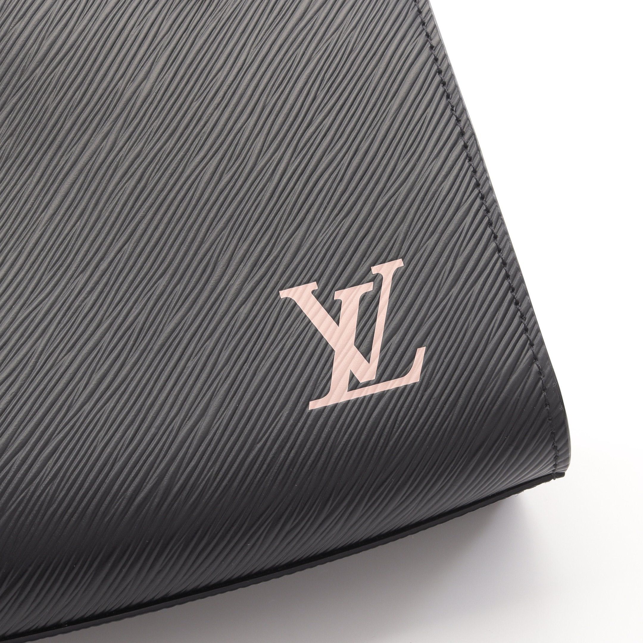 Louis Vuitton Louis Vuitton Sacpla Bb Epi Noir Handbag Leather Black Size ONE SIZE - 5 Thumbnail