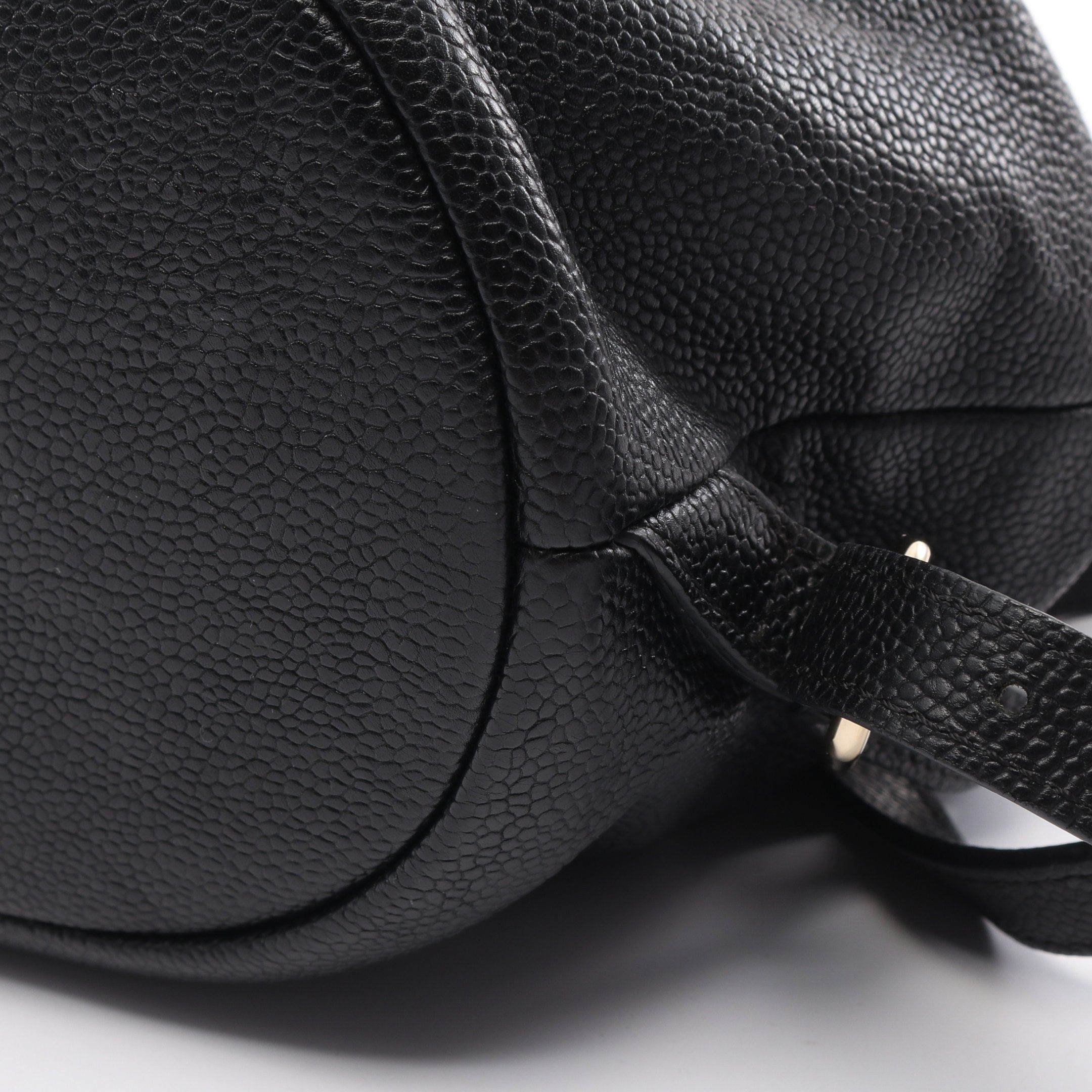 Chanel Chanel Matelasse Backpack Rucksack Caviar Skin Black Gold Hardware Size ONE SIZE - 7 Thumbnail