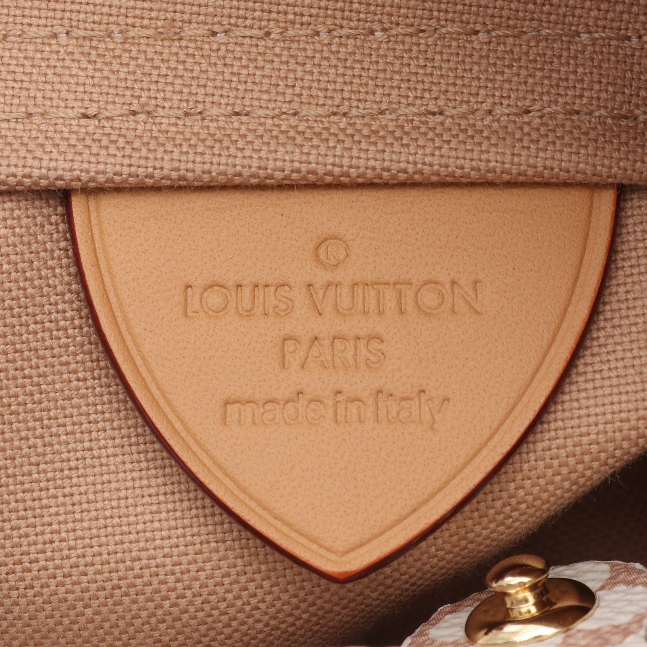 Louis Vuitton Louis Vuitton Atlantis Gm Monogram Dune Handbag Tote Bag Off White Pink Brown Size ONE SIZE - 4 Thumbnail