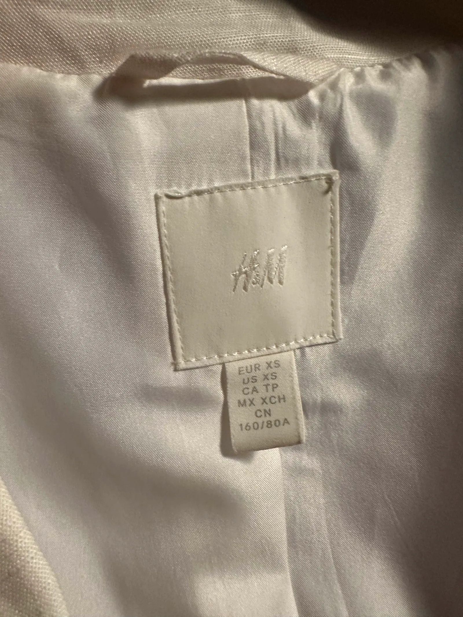 H&M H&M Blazer Size XS / US 0-2 / IT 36-38 - 2 Thumbnail