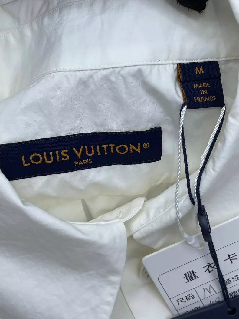 Louis Vuitton Louis Vuitton White Wave Edge Shirt- DMC Size US M / EU 48-50 / 2 - 7 Thumbnail