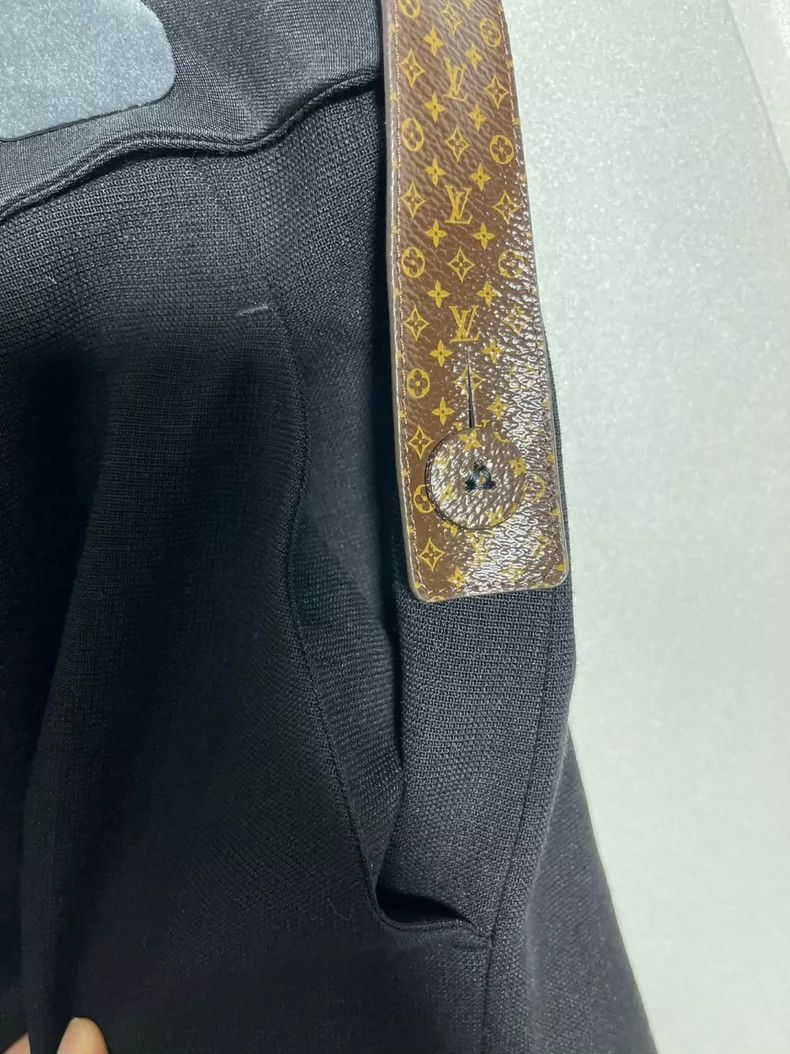 Louis Vuitton New LV Bermuda Shorts Size 42- DMC Size US 31 - 3 Thumbnail