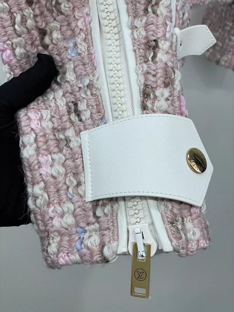 Louis Vuitton Pink Tweed Zip Jacket from Louis Vuitton- DMC Size US S / EU 44-46 / 1 - 4 Thumbnail