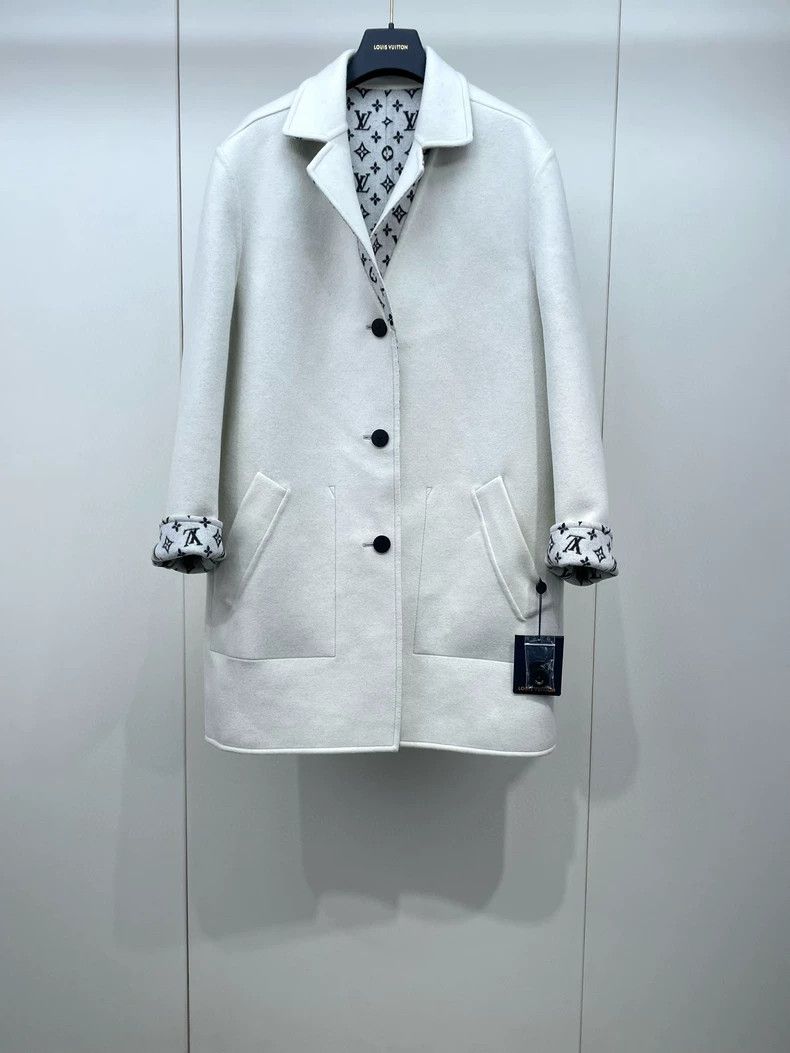 Louis Vuitton Louis Vuitton Reversible Cashmere Coat- DMC Size US M / EU 48-50 / 2 - 3 Thumbnail