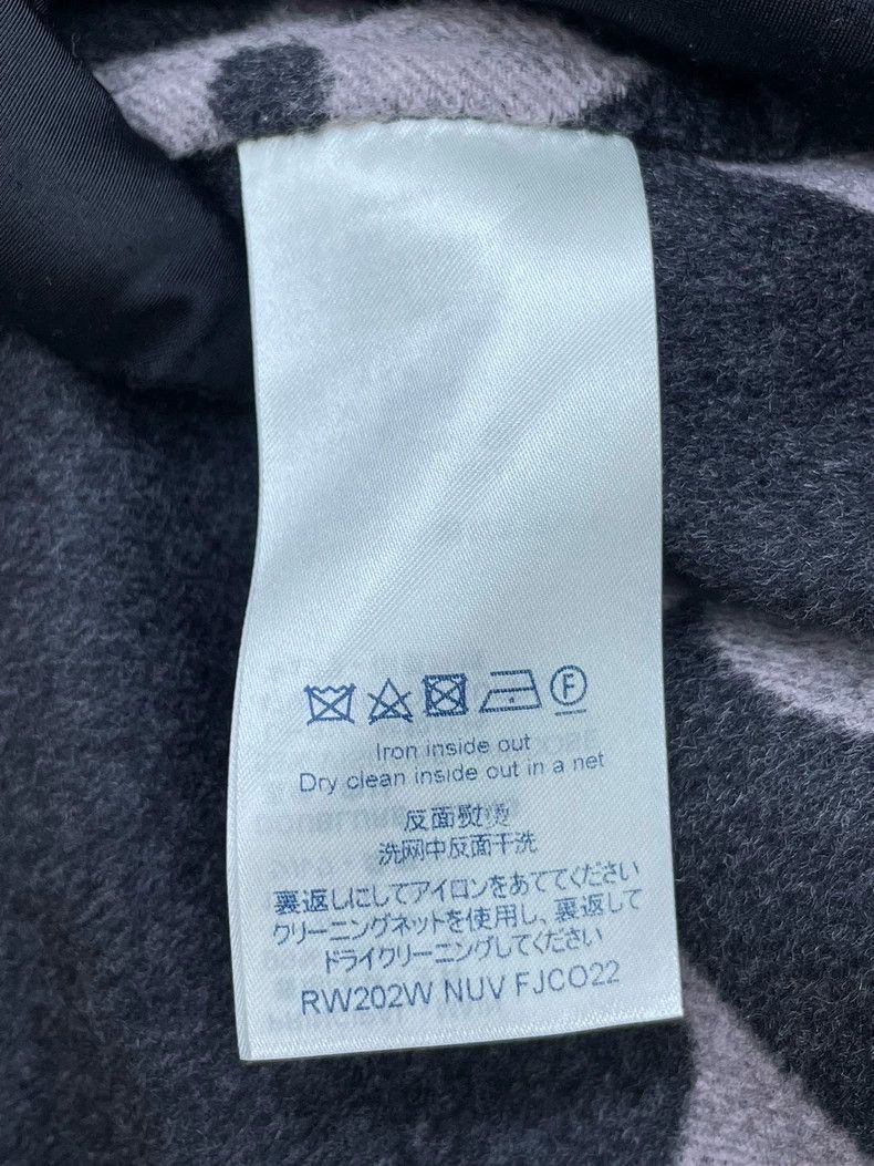 Louis Vuitton Louis Vuitton Long Coat with Logo Pattern- DMC Size US M / EU 48-50 / 2 - 7 Thumbnail