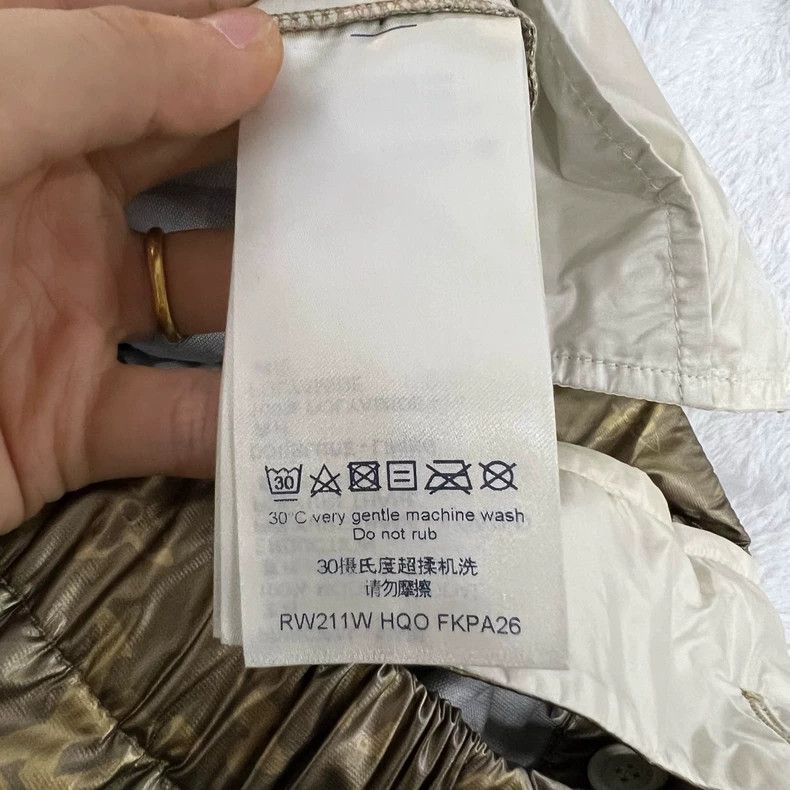 Louis Vuitton Louis Vuitton Golden Logo Print Long Pants- DMC Size US 38 / EU 54 - 4 Thumbnail