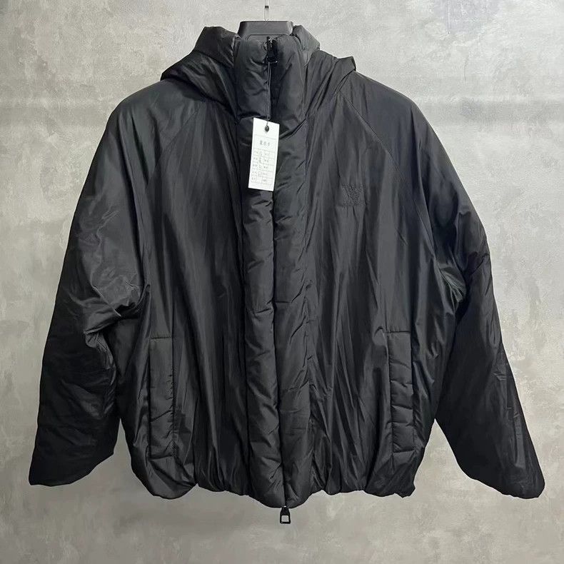 Louis Vuitton Louis Vuitton Black Floral Quilted Jacket- DMC Size US M / EU 48-50 / 2 - 6 Thumbnail