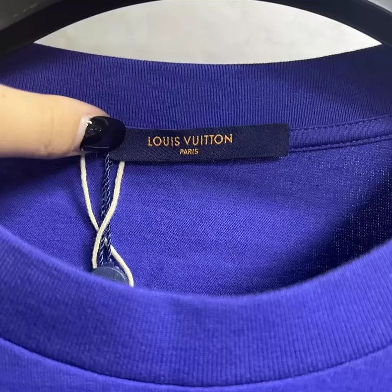 Louis Vuitton Louis Vuitton Blue Gradient Logo T-Shirt- DMC Size US XL / EU 56 / 4 - 3 Thumbnail