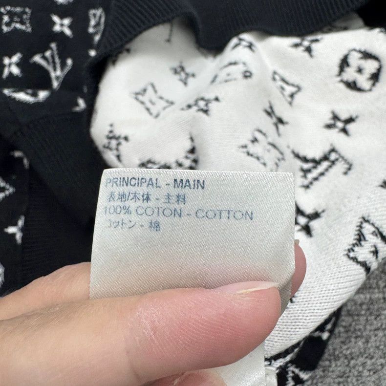 Louis Vuitton Louis Vuitton Black Gradient Sweatshirt- DMC Size US M / EU 48-50 / 2 - 4 Thumbnail