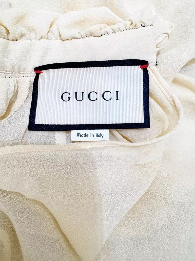 Gucci Gucci Ruffled Silk Blouse Size 38- DMC Size US S / EU 44-46 / 1 - 3 Thumbnail