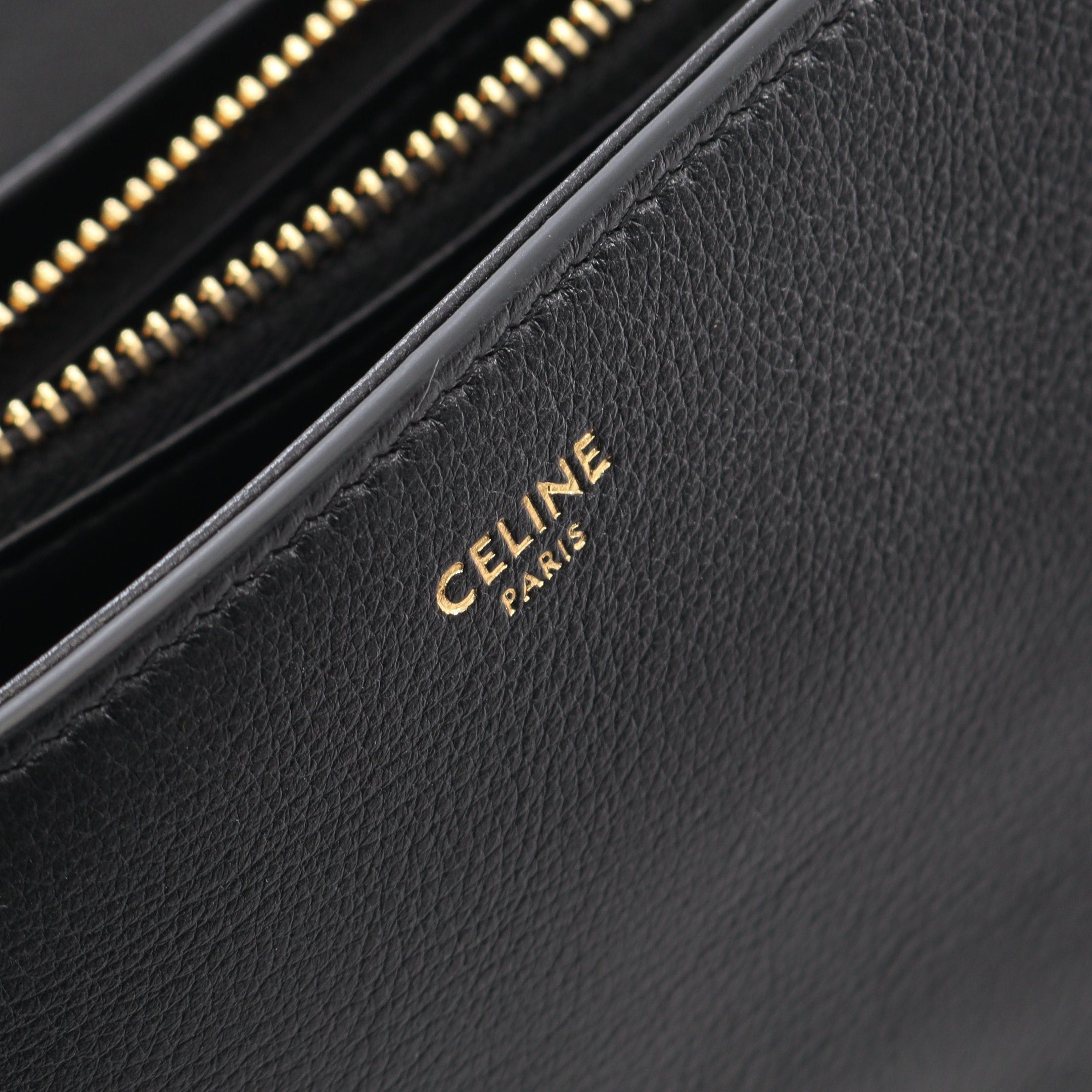 Celine Celine Victor Medium Double Chain Shoulder Bag Leather Black Size ONE SIZE - 4 Thumbnail