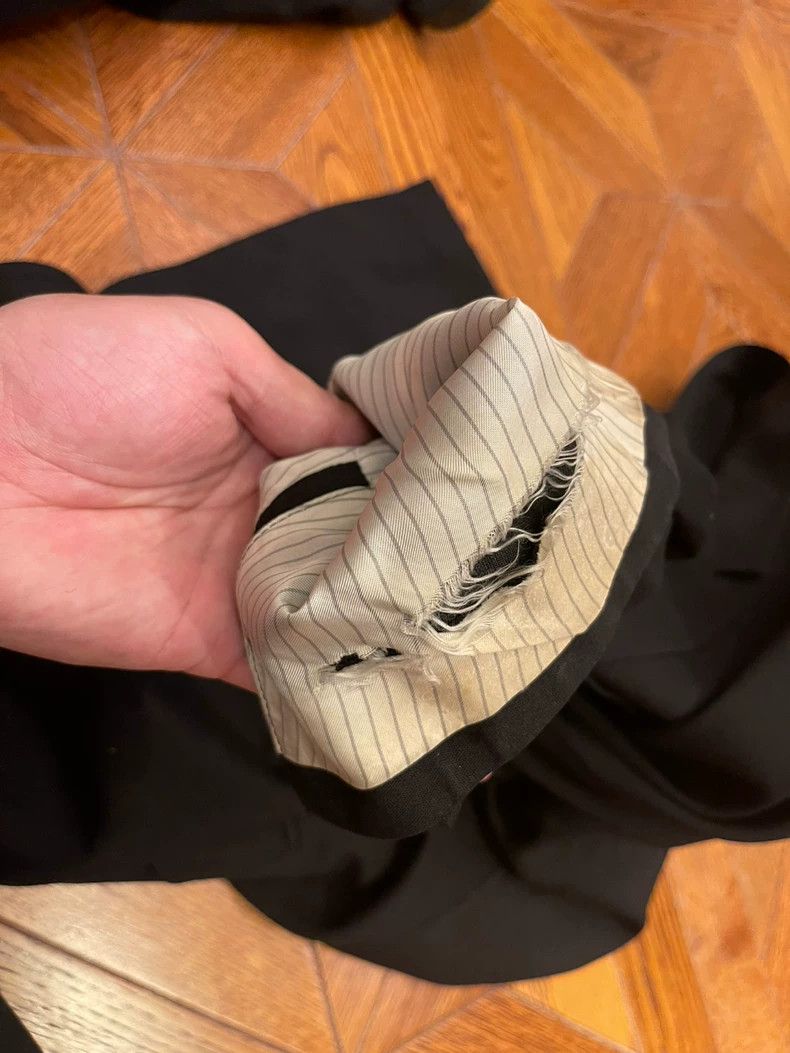 Undercover Undercover Classic Suit Jacket with Silk Lining- DMC Size US S / EU 44-46 / 1 - 8 Thumbnail