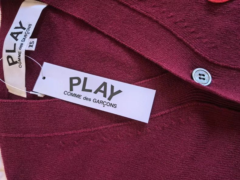 Comme des Garcons PLAY Burgundy Comme des Garçons Cardigan Sweater- DMC Size US XS / EU 42 / 0 - 2 Thumbnail