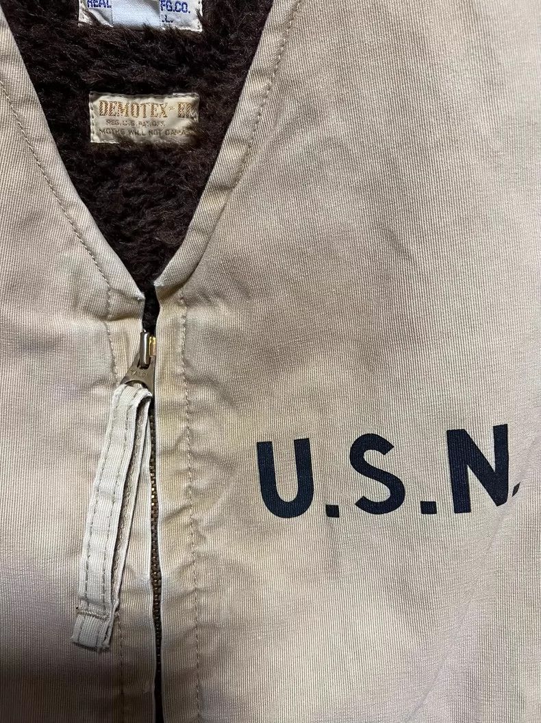 The Real McCoy's The Real McCoys N1 Vest with U.S.N. Logo- DMC Size US M / EU 48-50 / 2 - 3 Thumbnail