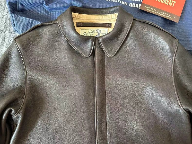 The Real McCoy's Real McCoy A2 Brown Leather Flight Jacket- DMC Size US M / EU 48-50 / 2 - 3 Thumbnail