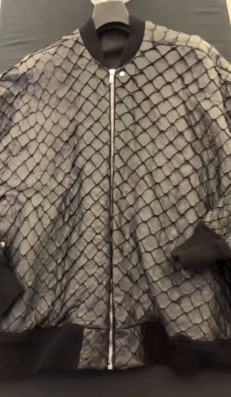Rick Owens Rick Owens Black Bomber Jacket with Scales- DMC Size US M / EU 48-50 / 2 - 5 Thumbnail