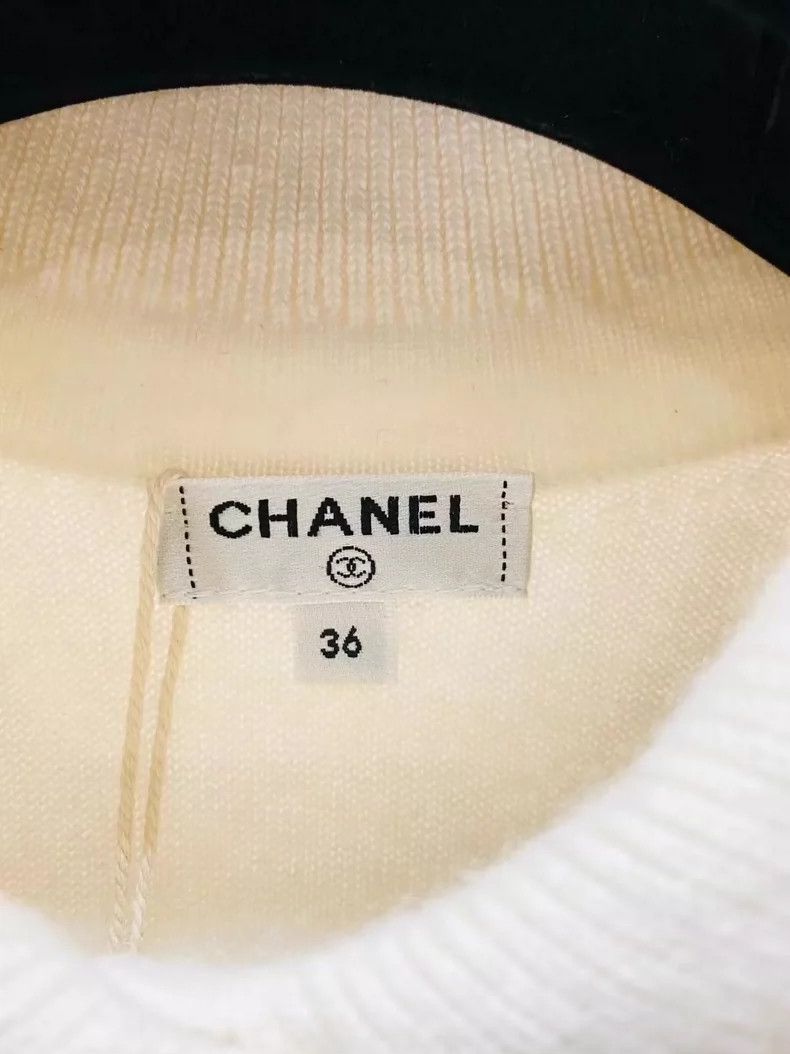 Chanel Chanel Short Sleeve Cashmere Knit Top- DMC Size US S / EU 44-46 / 1 - 3 Thumbnail