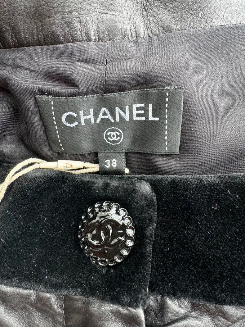 Chanel Chanel 22B Black Leather Pants Size F38- DMC Size US 38 / EU 54 - 4 Thumbnail