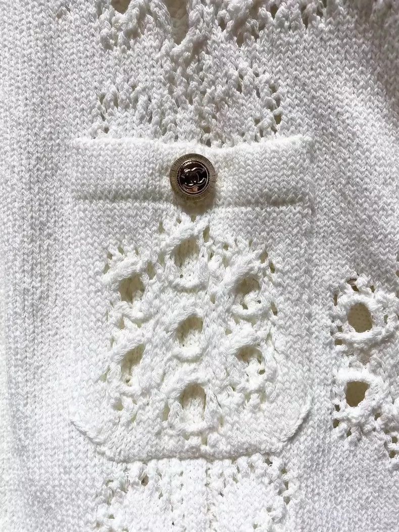 Chanel Chanel Lace Knit Cardigan with Button Closure- DMC Size US M / EU 48-50 / 2 - 4 Thumbnail