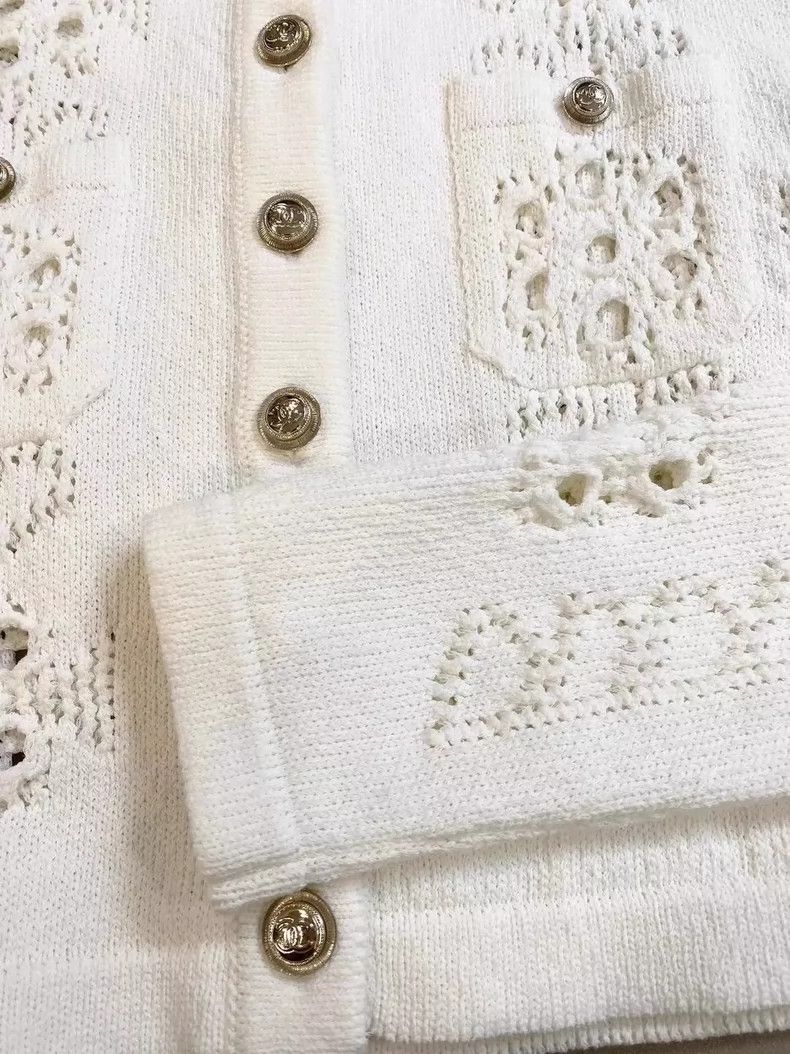 Chanel Chanel Lace Knit Cardigan with Button Closure- DMC Size US M / EU 48-50 / 2 - 2 Thumbnail