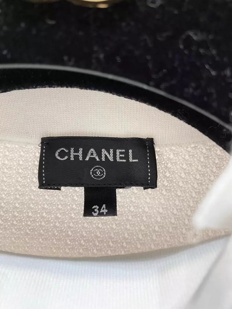 Chanel Chanel Long Sleeve Knit Top with Buttons- DMC Size US S / EU 44-46 / 1 - 5 Thumbnail
