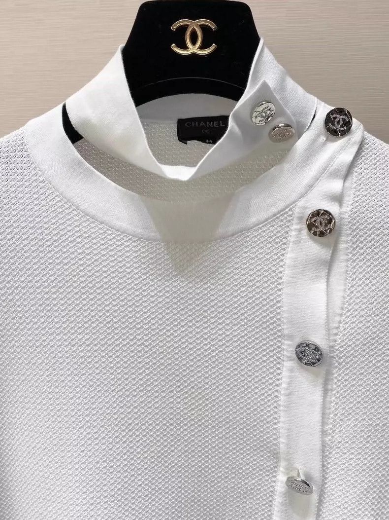 Chanel Chanel Long Sleeve Knit Top with Buttons- DMC Size US S / EU 44-46 / 1 - 2 Thumbnail