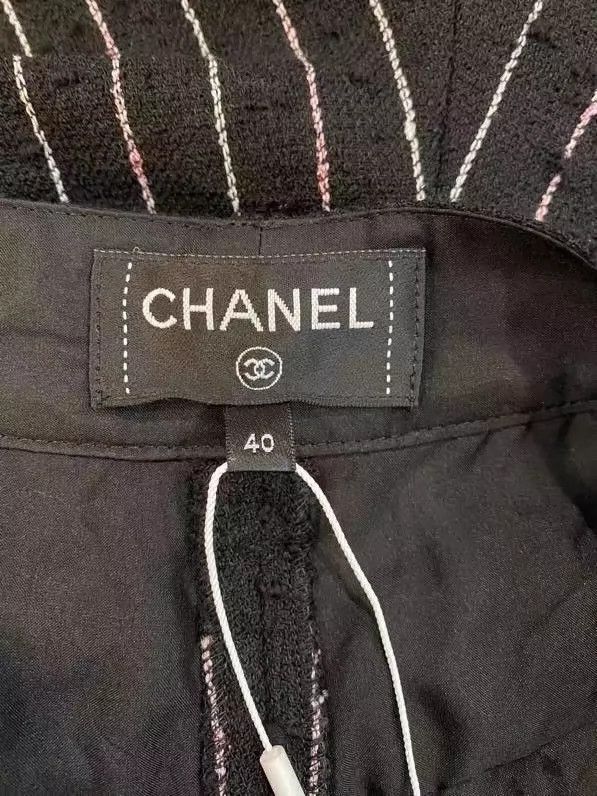 Chanel Chanel F40 Striped Tweed Shorts- DMC Size US 31 - 4 Thumbnail
