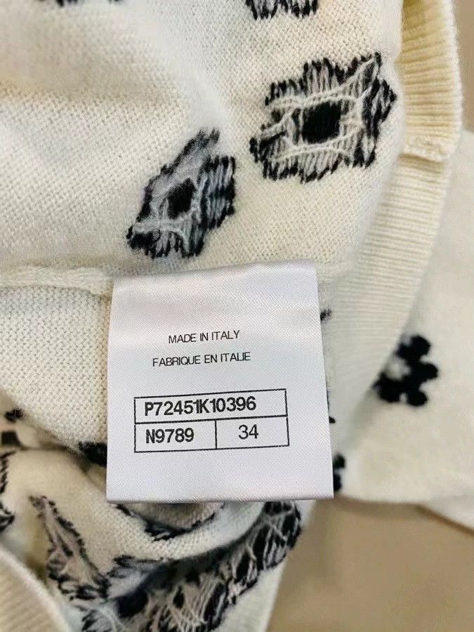 Chanel Chanel Flower Pattern Cashmere Cardigan- DMC Size US S / EU 44-46 / 1 - 6 Thumbnail
