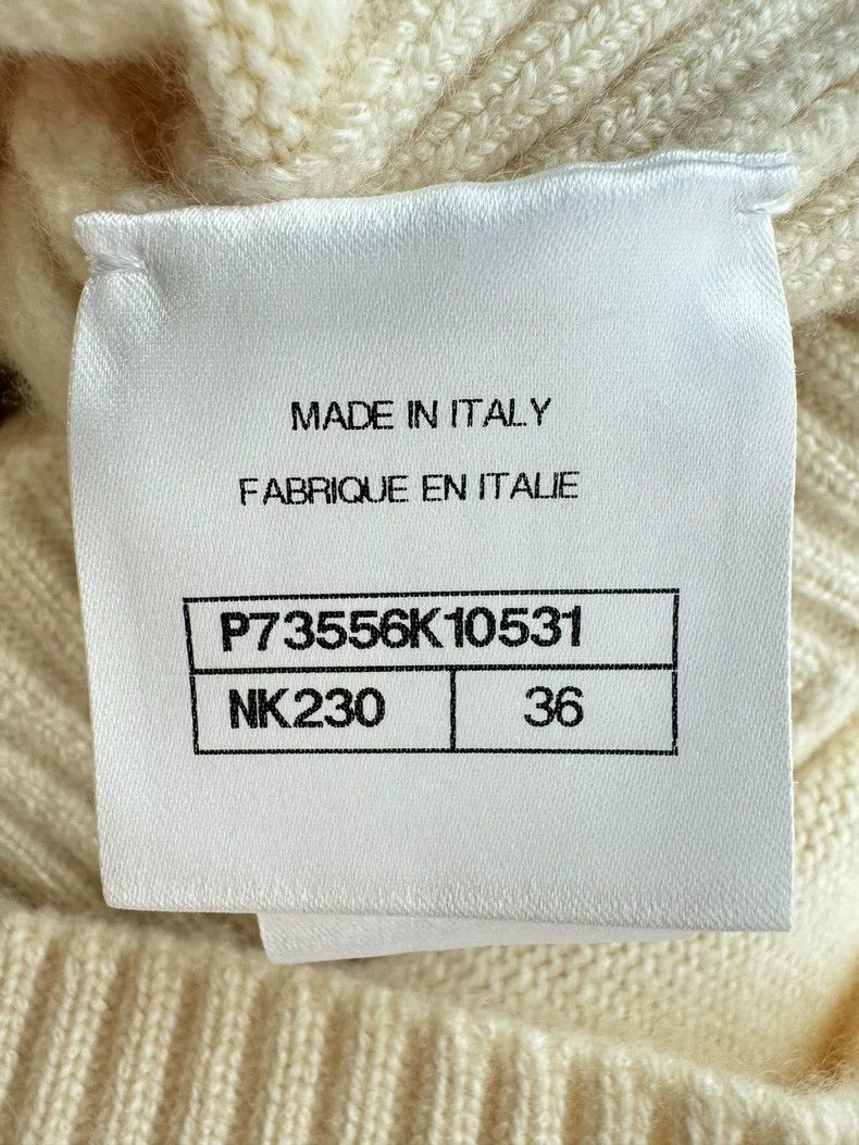 Chanel Chanel White V-Neck Cashmere Knit Dress- DMC Size US 36 / EU 52 - 7 Thumbnail