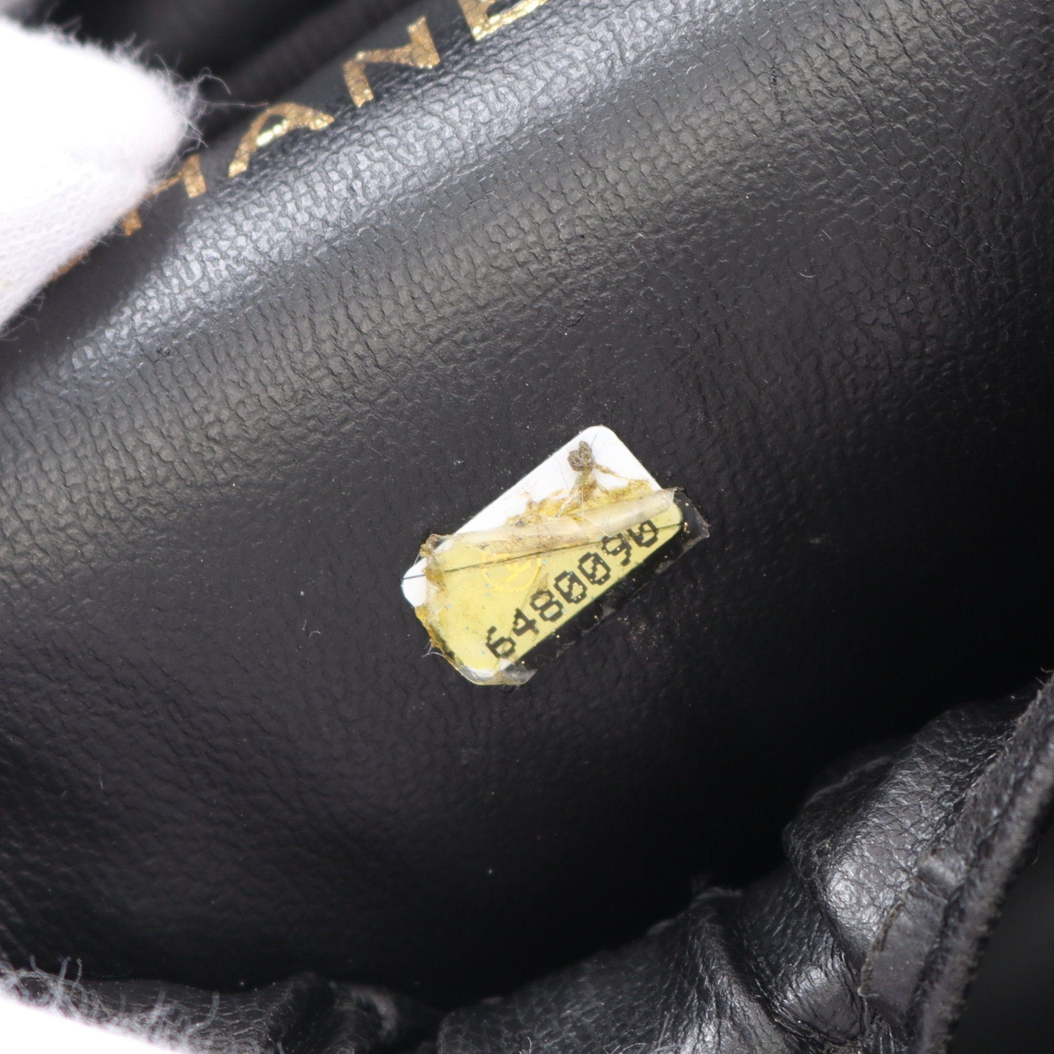 Chanel Chanel Coco Mark Handbag Vanity Bag Caviar Skin Black Gold Hardware Size ONE SIZE - 5 Thumbnail